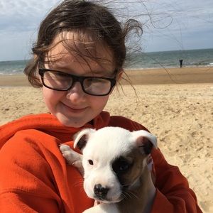 Meet your Posher, Clara